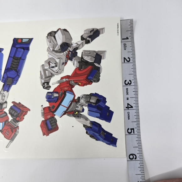 New Transformers Peel And Stick Wall Art 7 Decals Optimus Prime Bumble Bee Auto. - Picture 5 of 5